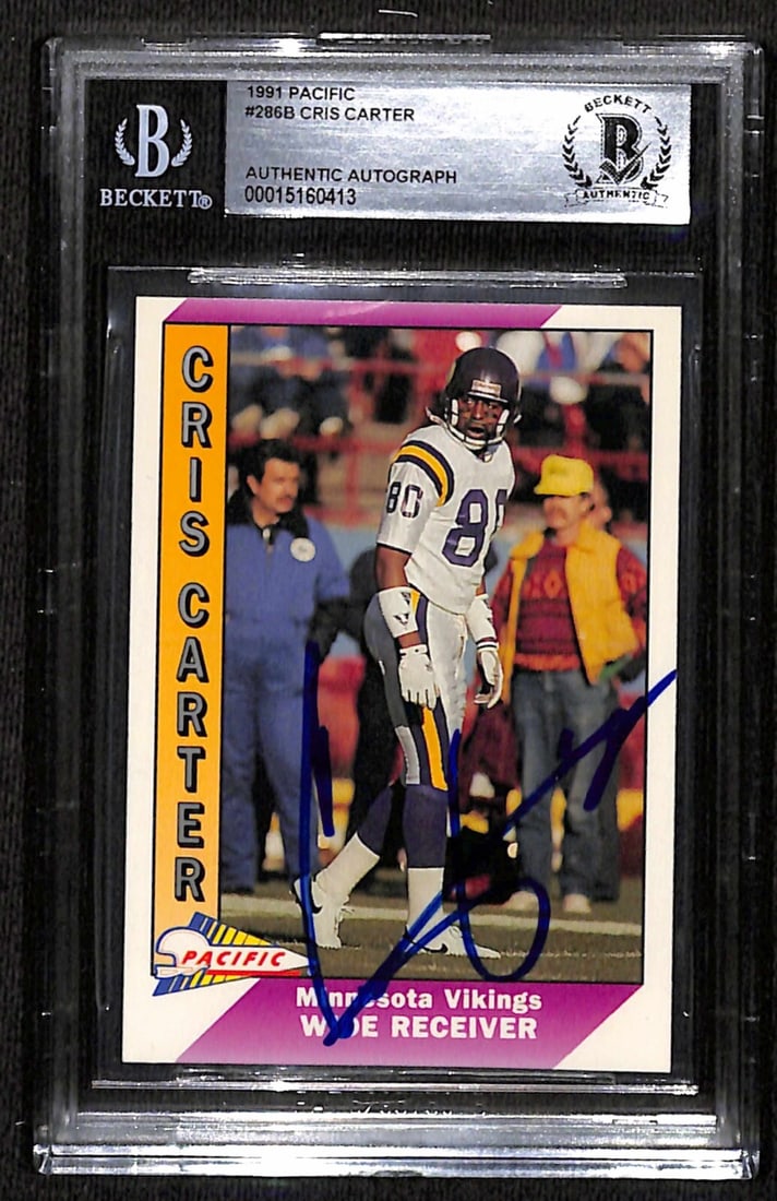 Cris Carter Signed 1991 Pacific #268B Card Beckett Authenticated: Cris Carter Signed 1991 Pacific #268B Card Beckett Authenticated This is an autographed 1991 Pacific #268B football trading card featuring Cris Carter, a Pro Football Hall of Fame member and former Mi