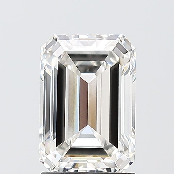 Loose Diamond - EMERALD 2.02ct F VVS2: Loose Diamond - EMERALD 2.02ct F VVS2 Source: This is a real non-mined Diamond that has been grown in a lab Shape: EMERALD Carats: 2.02 Color: F Clarity: VVS2 Certification: IGI Additional images