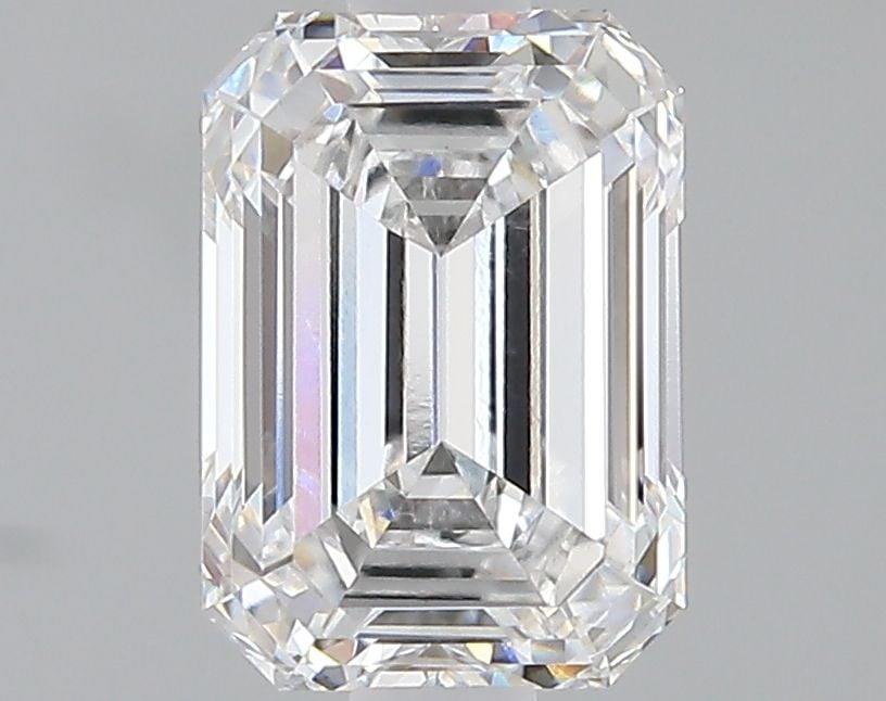 Loose Diamond - EMERALD 1.59ct E VVS2: Loose Diamond - EMERALD 1.59ct E VVS2 Source: This is a real non-mined Diamond that has been grown in a lab Shape: EMERALD Carats: 1.59 Color: E Clarity: VVS2 Certification: IGI Video: