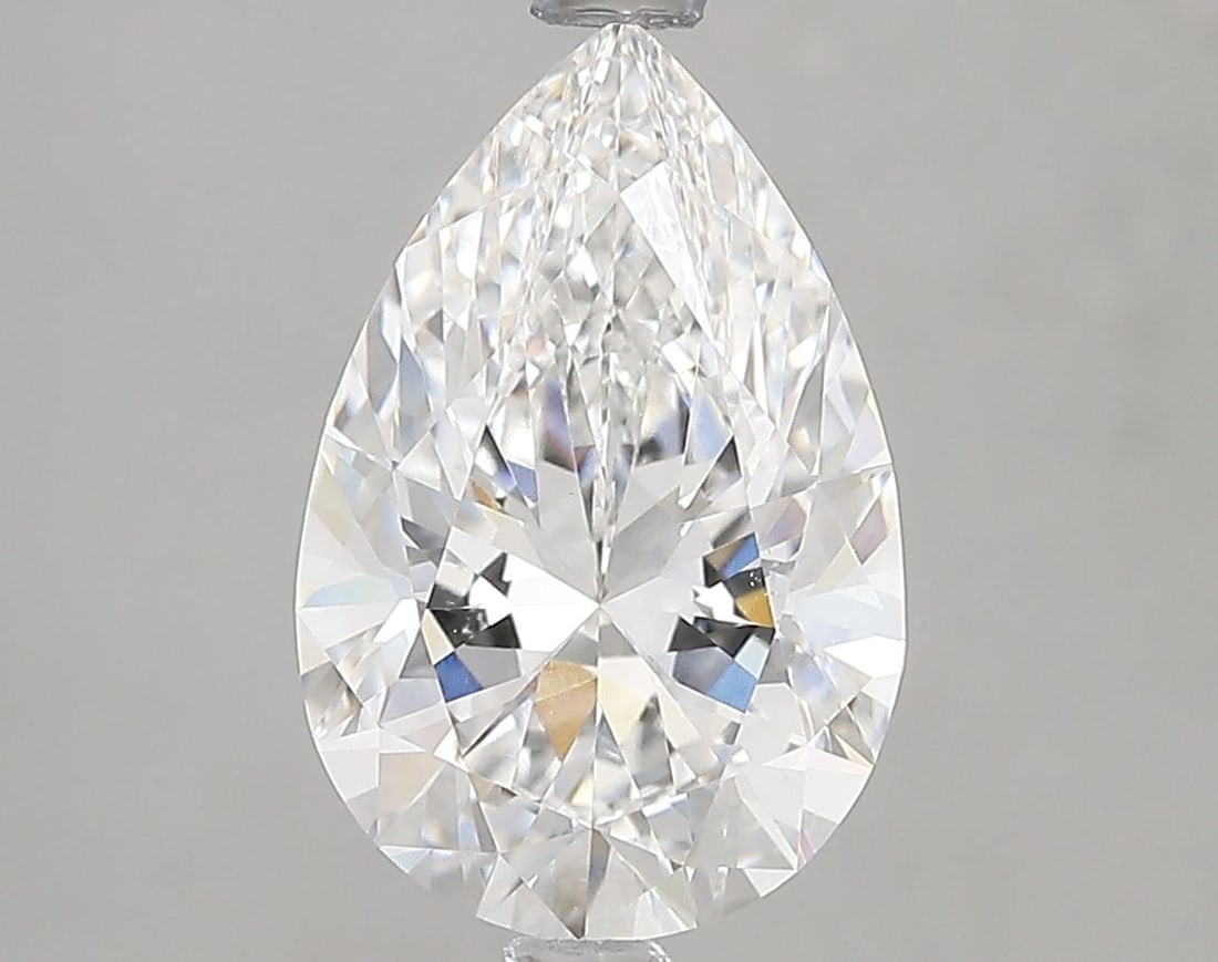 Loose Diamond - PEAR 2.86ct E VVS2: Loose Diamond - PEAR 2.86ct E VVS2 Source: This is a real non-mined Diamond that has been grown in a lab Shape: PEAR Carats: 2.86 Color: E Clarity: VVS2 Certification: IGI Video: