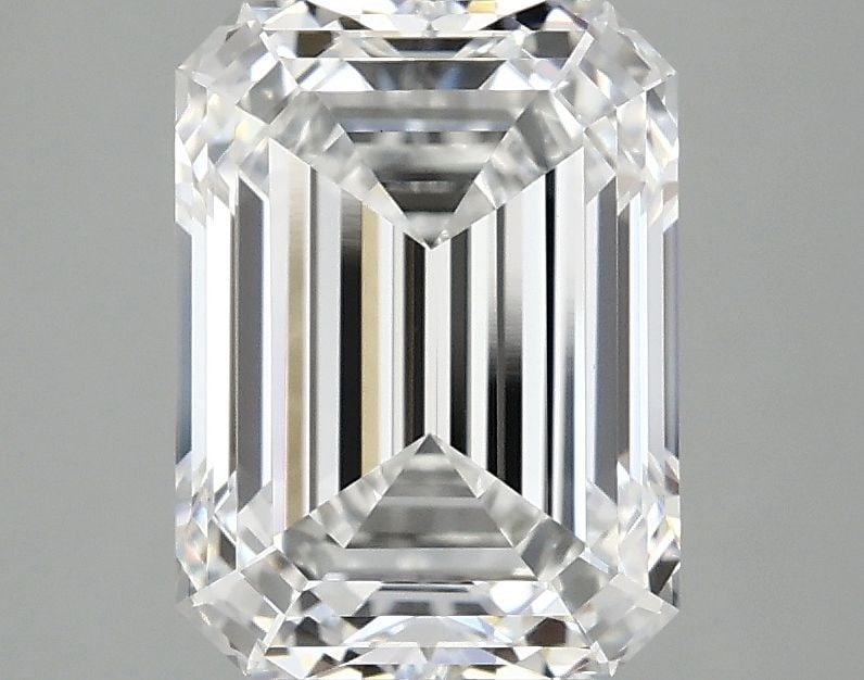 Loose Diamond - EMERALD 2.99ct E VVS2: Loose Diamond - EMERALD 2.99ct E VVS2 Source: This is a real non-mined Diamond that has been grown in a lab Shape: EMERALD Carats: 2.99 Color: E Clarity: VVS2 Certification: IGI Video: