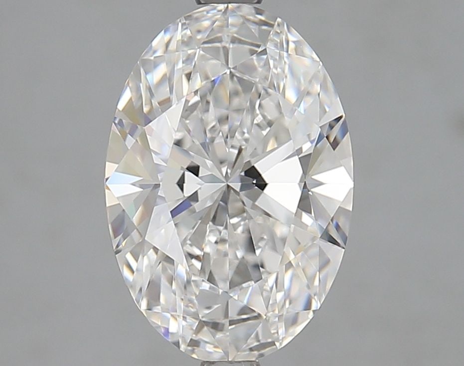 Loose Diamond - OVAL 3.03ct E VVS1: Loose Diamond - OVAL 3.03ct E VVS1 Source: This is a real non-mined Diamond that has been grown in a lab Shape: OVAL Carats: 3.03 Color: E Clarity: VVS1 Certification: IGI Video: