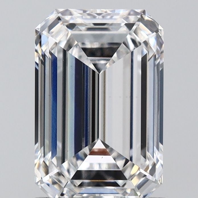 Loose Diamond - EMERALD 1.54ct E VS1: Loose Diamond - EMERALD 1.54ct E VS1 Source: This is a real non-mined Diamond that has been grown in a lab Shape: EMERALD Carats: 1.54 Color: E Clarity: VS1 Certification: IGI Video: