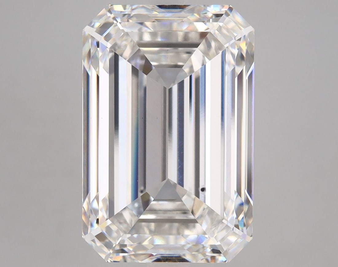 Loose Diamond - EMERALD 9.03ct F VS2: Loose Diamond - EMERALD 9.03ct F VS2 Source: This is a real non-mined Diamond that has been grown in a lab Shape: EMERALD Carats: 9.03 Color: F Clarity: VS2 Certification: IGI Video: