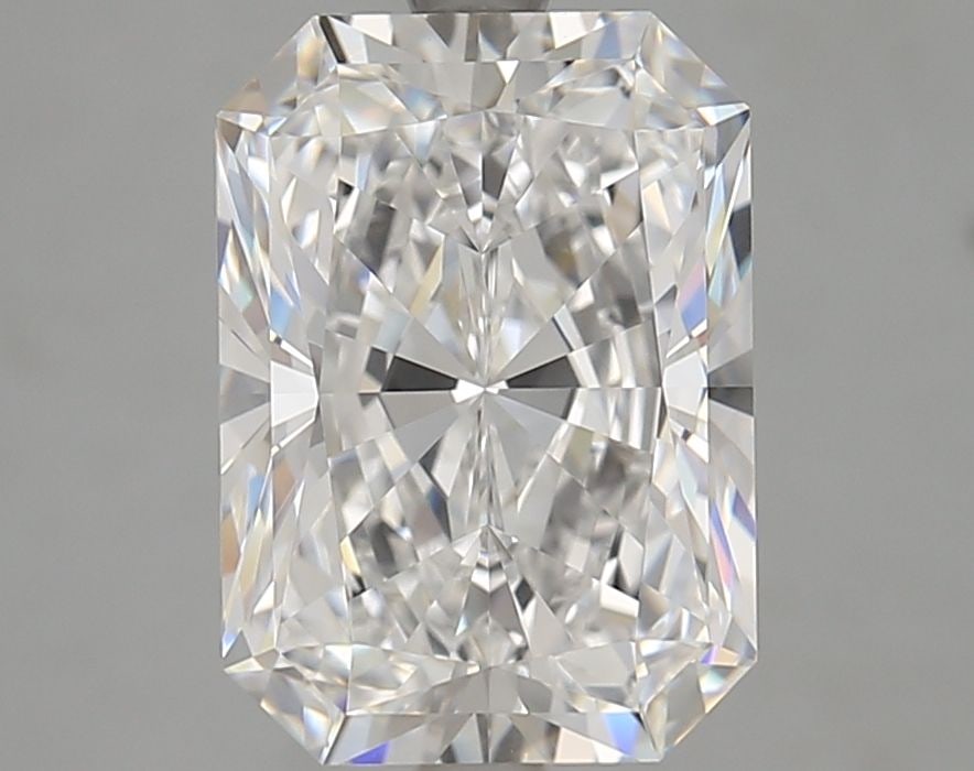 Loose Diamond - RADIANT 4.06ct D VVS1: Loose Diamond - RADIANT 4.06ct D VVS1 Source: This is a real non-mined Diamond that has been grown in a lab Shape: RADIANT Carats: 4.06 Color: D Clarity: VVS1 Certification: GIA Video: Video Link