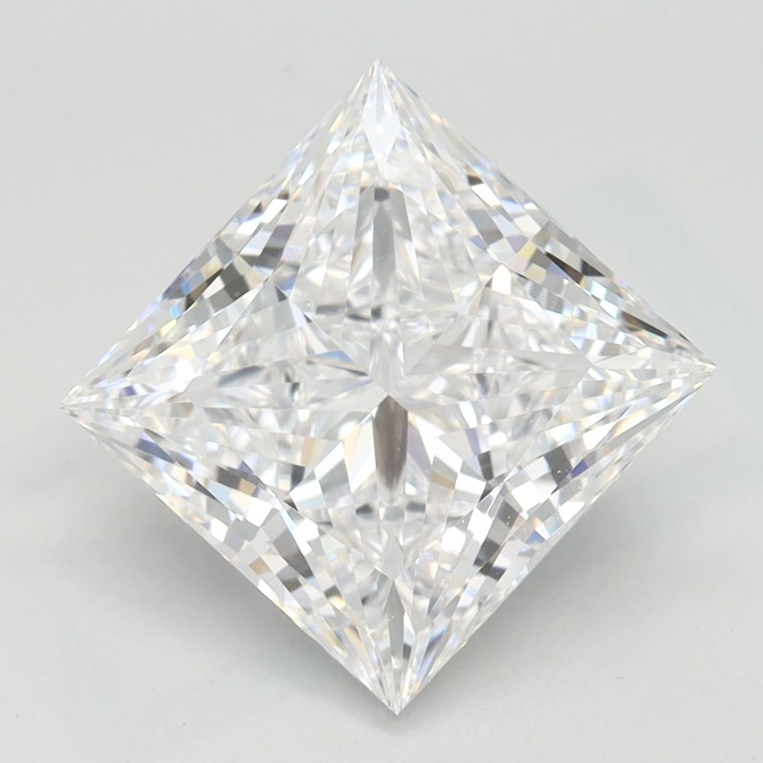 Loose Diamond - PRINCESS 3.11ct D IF: Loose Diamond - PRINCESS 3.11ct D IF Source: This is a real non-mined Diamond that has been grown in a lab Shape: PRINCESS Carats: 3.11 Color: D Clarity: IF Certification: IGI Video: Video Link