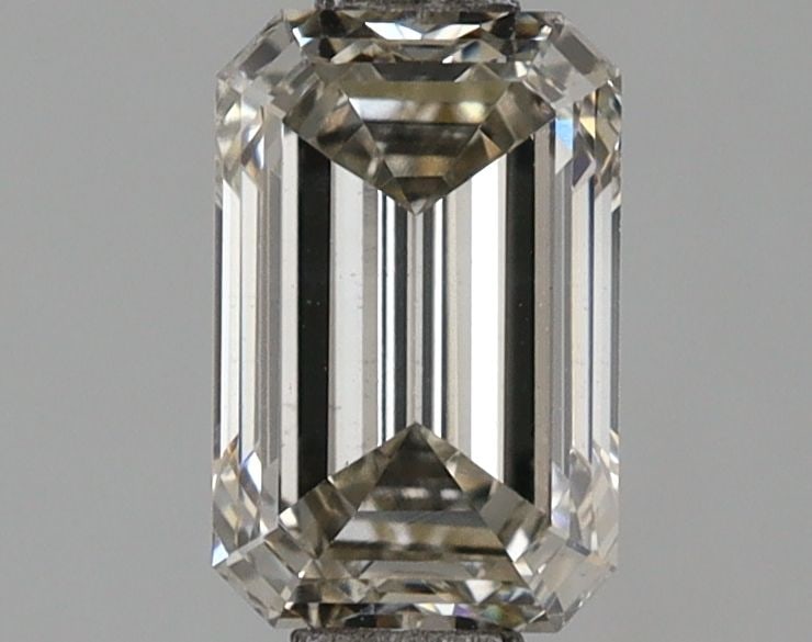 Loose Diamond - EMERALD 1.18ct Fancy Light Gray SI1: Loose Diamond - EMERALD 1.18ct Fancy Light Gray SI1 Source: This is a real non-mined Diamond that has been grown in a lab Shape: EMERALD Carats: 1.18 Color: Fancy Light Gray Certification: NONE Video: