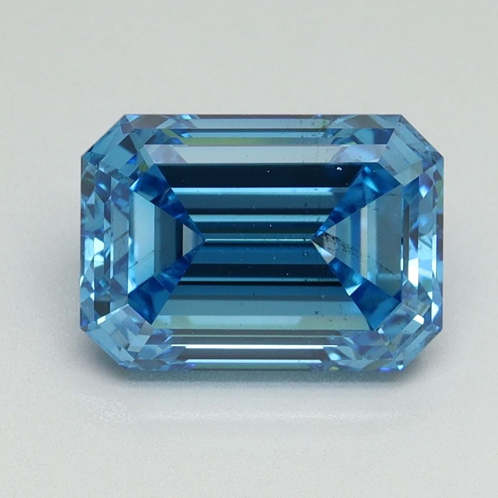 Loose Diamond - EMERALD 3.04ct Fancy Vivid Blue SI1: Loose Diamond - EMERALD 3.04ct Fancy Vivid Blue SI1 Source: This is a real non-mined Diamond that has been grown in a lab Shape: EMERALD Carats: 3.04 Color: Fancy Vivid Blue Certification: IGI Video: