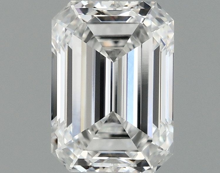 Loose Diamond - EMERALD 1.07ct D VS1: Loose Diamond - EMERALD 1.07ct D VS1 Source: This is a real non-mined Diamond that has been grown in a lab Shape: EMERALD Carats: 1.07 Color: D Clarity: VS1 Certification: IGI Video: