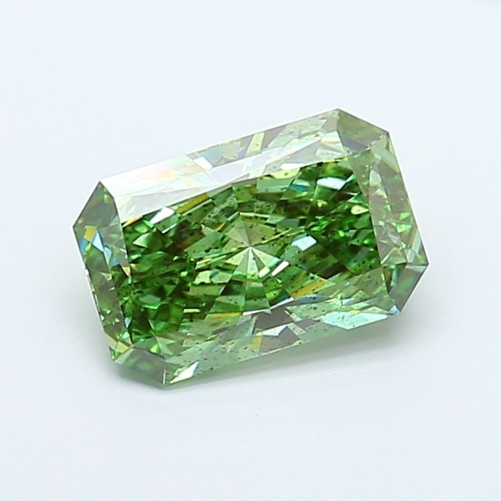 Loose Diamond - RADIANT 3.06ct Fancy Vivid Green SI2: Loose Diamond - RADIANT 3.06ct Fancy Vivid Green SI2 Source: This is a real non-mined Diamond that has been grown in a lab Shape: RADIANT Carats: 3.06 Color: Fancy Vivid Green Certification: IGI Video