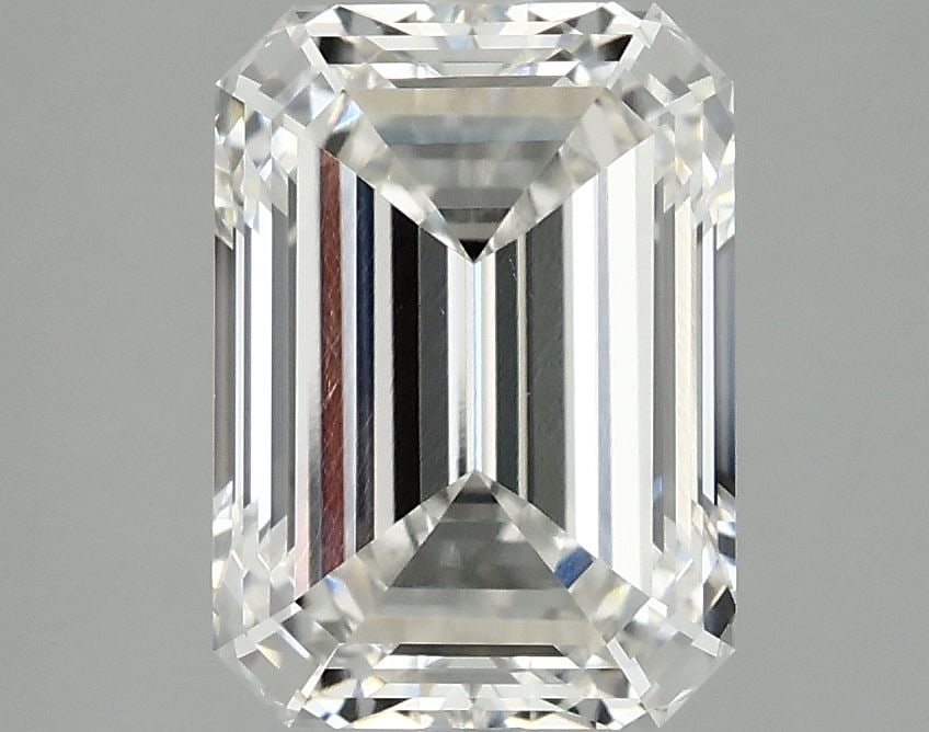 Loose Diamond - EMERALD 3.09ct F VS1: Loose Diamond - EMERALD 3.09ct F VS1 Source: This is a real non-mined Diamond that has been grown in a lab Shape: EMERALD Carats: 3.09 Color: F Clarity: VS1 Certification: IGI Video: