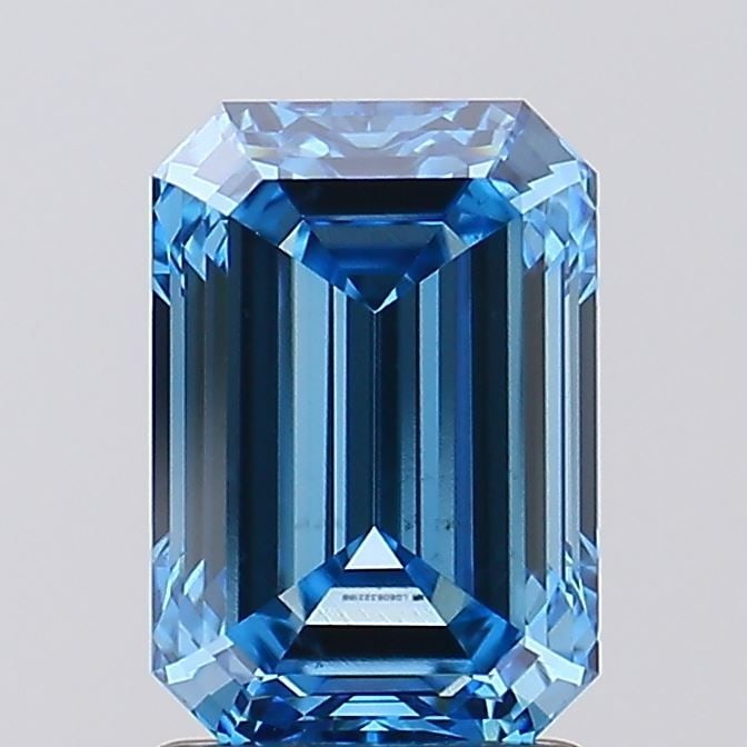 Loose Diamond - EMERALD 2.04ct Fancy Vivid Blue VS1: Loose Diamond - EMERALD 2.04ct Fancy Vivid Blue VS1 Source: This is a real non-mined Diamond that has been grown in a lab Shape: EMERALD Carats: 2.04 Color: Fancy Vivid Blue Certification: IGI