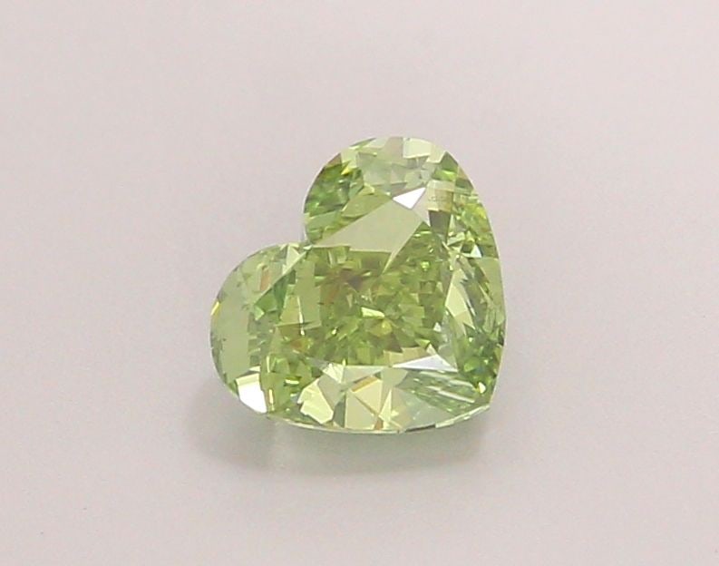 Loose Diamond - HEART 1.02ct Fancy Vivid Green VS1: Loose Diamond - HEART 1.02ct Fancy Vivid Green VS1 Source: This is a real non-mined Diamond that has been grown in a lab Shape: HEART Carats: 1.02 Color: Fancy Vivid Green Certification: IGI Video:
