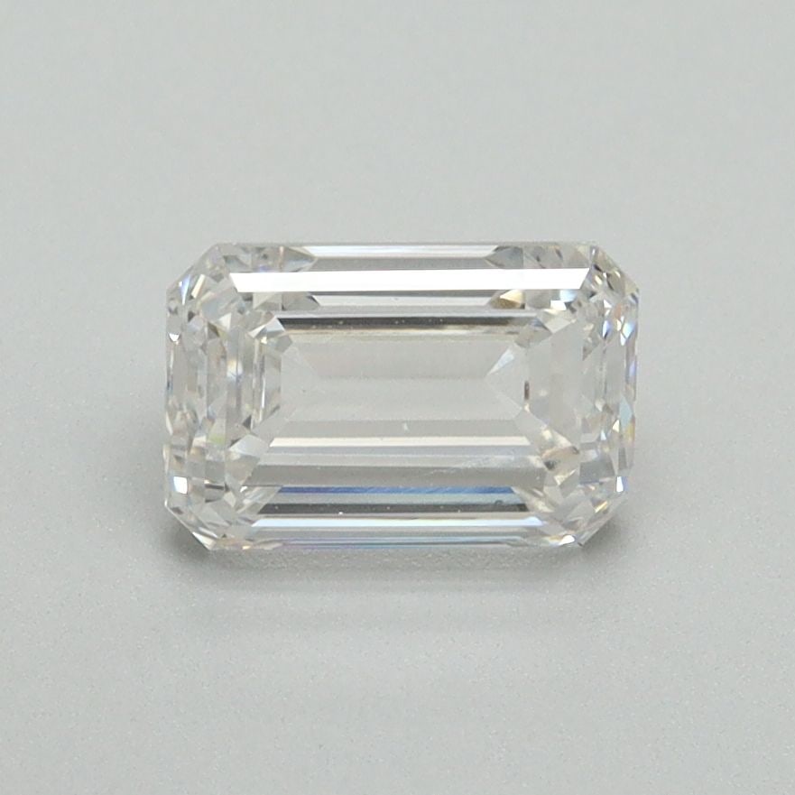 Loose Diamond - EMERALD 1.18ct E VS2: Loose Diamond - EMERALD 1.18ct E VS2 Source: This is a real non-mined Diamond that has been grown in a lab Shape: EMERALD Carats: 1.18 Color: E Clarity: VS2 Certification: NONE Video:
