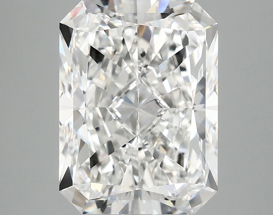 Loose Diamond - RADIANT 3.9ct E VVS2: Loose Diamond - RADIANT 3.9ct E VVS2 Source: This is a real non-mined Diamond that has been grown in a lab Shape: RADIANT Carats: 3.9 Color: E Clarity: VVS2 Certification: IGI Video:
