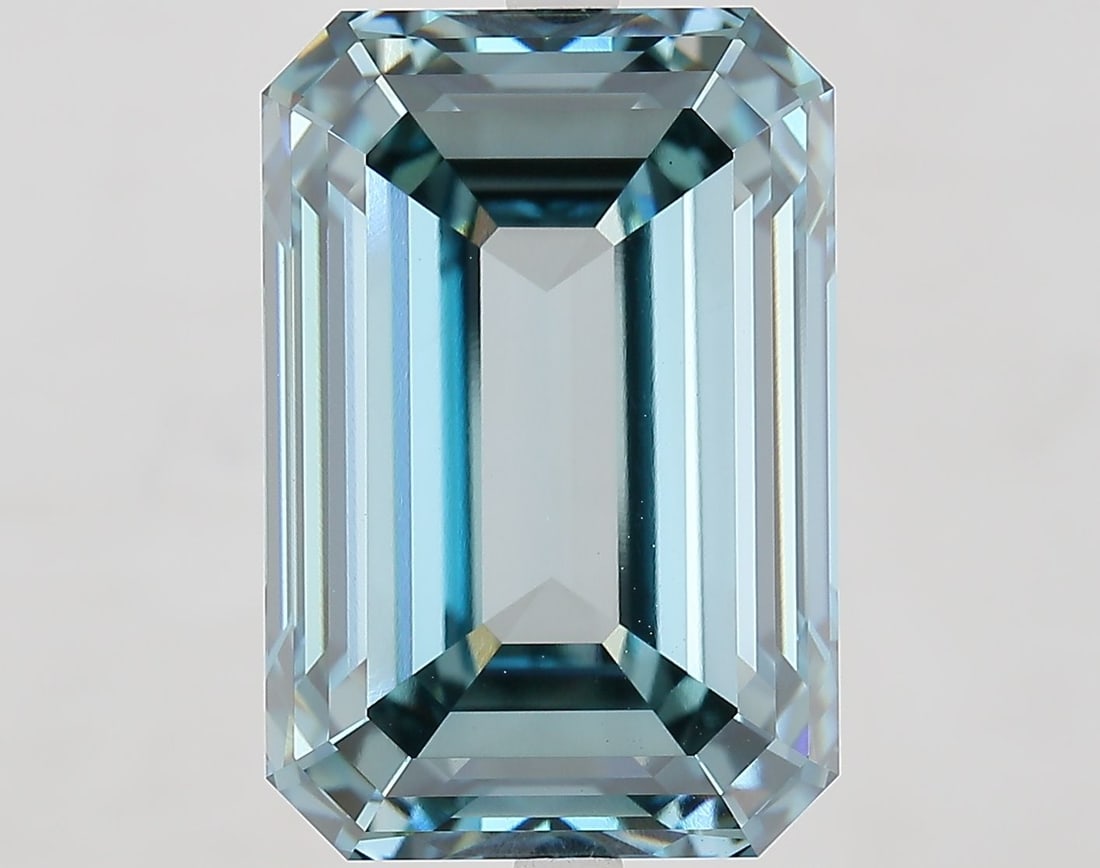 Loose Diamond - EMERALD 13.53ct Fancy Intense Blue VVS2: Loose Diamond - EMERALD 13.53ct Fancy Intense Blue VVS2 Source: This is a real non-mined Diamond that has been grown in a lab Shape: EMERALD Carats: 13.53 Color: Fancy Intense Blue Certification: IGI