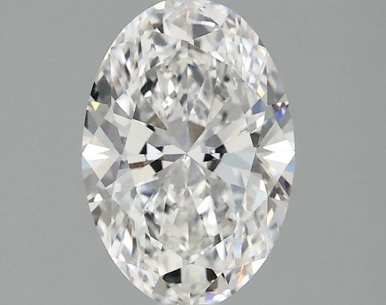 Loose Diamond - OVAL 1.55ct E VS1: Loose Diamond - OVAL 1.55ct E VS1 Source: This is a real non-mined Diamond that has been grown in a lab Shape: OVAL Carats: 1.55 Color: E Clarity: VS1 Certification: IGI Video: Video Link Additional