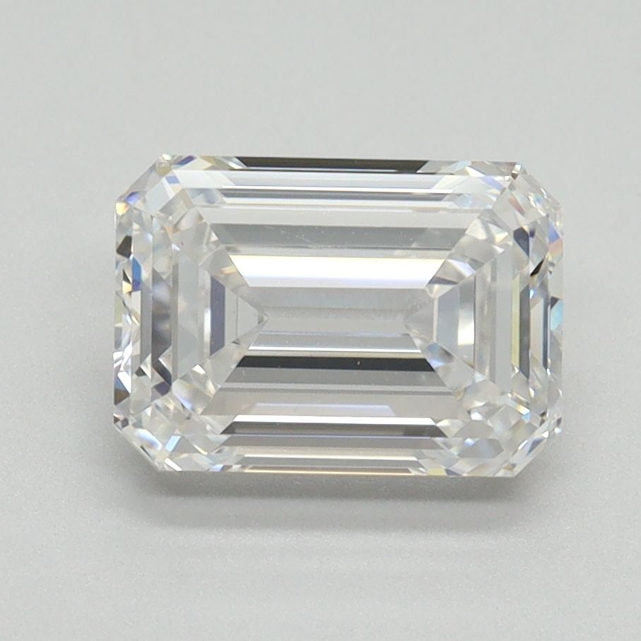 Loose Diamond - EMERALD 2.09ct E VS1: Loose Diamond - EMERALD 2.09ct E VS1 Source: This is a real non-mined Diamond that has been grown in a lab Shape: EMERALD Carats: 2.09 Color: E Clarity: VS1 Certification: NONE Video: