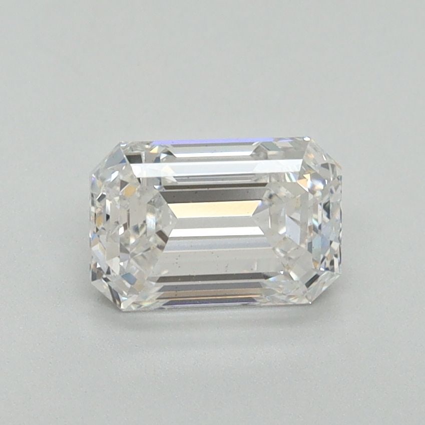 Loose Diamond - EMERALD 1.07ct E VS2: Loose Diamond - EMERALD 1.07ct E VS2 Source: This is a real non-mined Diamond that has been grown in a lab Shape: EMERALD Carats: 1.07 Color: E Clarity: VS2 Certification: NONE Video: