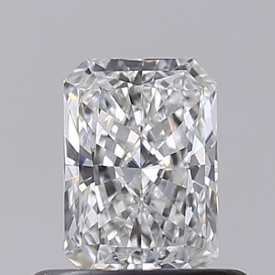 Loose Diamond - RADIANT 0.52ct E VS1: Loose Diamond - RADIANT 0.52ct E VS1 Source: This is a real non-mined Diamond that has been grown in a lab Shape: RADIANT Carats: 0.52 Color: E Clarity: VS1 Certification: NONE Video: Video Link
