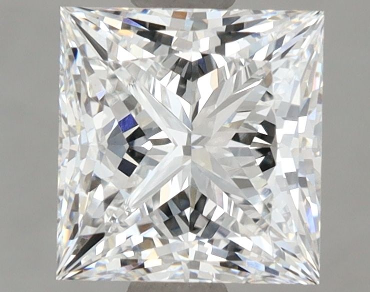 Loose Diamond - PRINCESS 2.51ct D VVS1: Loose Diamond - PRINCESS 2.51ct D VVS1 Source: This is a real non-mined Diamond that has been grown in a lab Shape: PRINCESS Carats: 2.51 Color: D Clarity: VVS1 Certification: IGI Video: Video Link