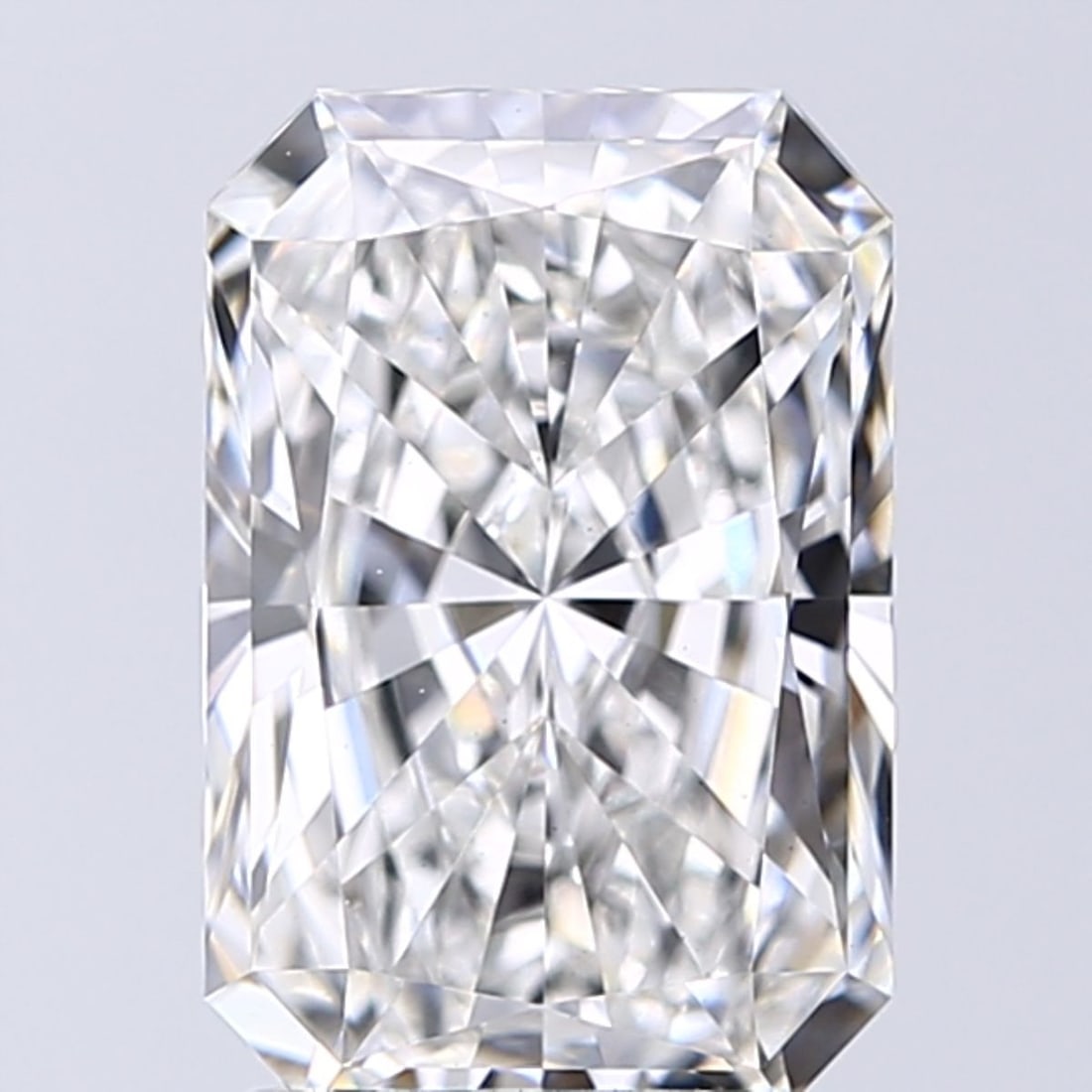 Loose Diamond - RADIANT 2.7ct F VS2: Loose Diamond - RADIANT 2.7ct F VS2 Source: This is a real non-mined Diamond that has been grown in a lab Shape: RADIANT Carats: 2.7 Color: F Clarity: VS2 Certification: GIA Video: