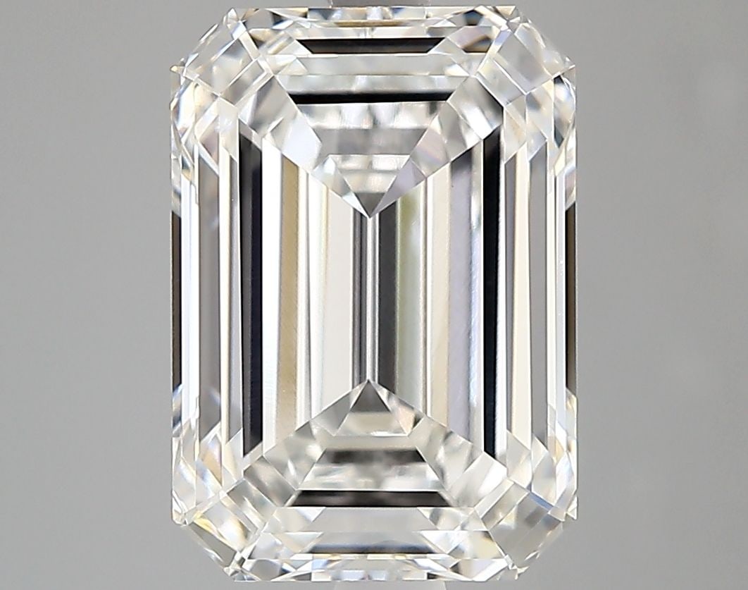 Loose Diamond - EMERALD 4.08ct F VVS2: Loose Diamond - EMERALD 4.08ct F VVS2 Source: This is a real non-mined Diamond that has been grown in a lab Shape: EMERALD Carats: 4.08 Color: F Clarity: VVS2 Certification: IGI Video: Video Link