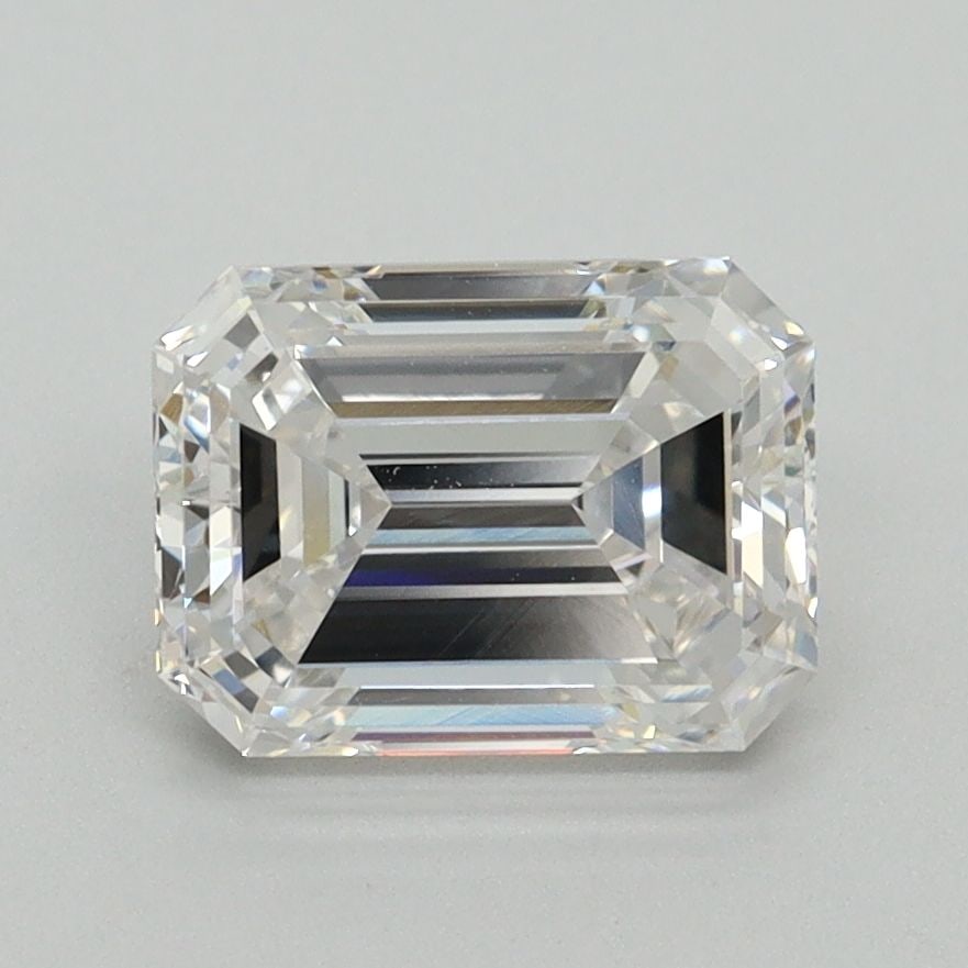 Loose Diamond - EMERALD 1.86ct E VS1: Loose Diamond - EMERALD 1.86ct E VS1 Source: This is a real non-mined Diamond that has been grown in a lab Shape: EMERALD Carats: 1.86 Color: E Clarity: VS1 Certification: NONE Video: