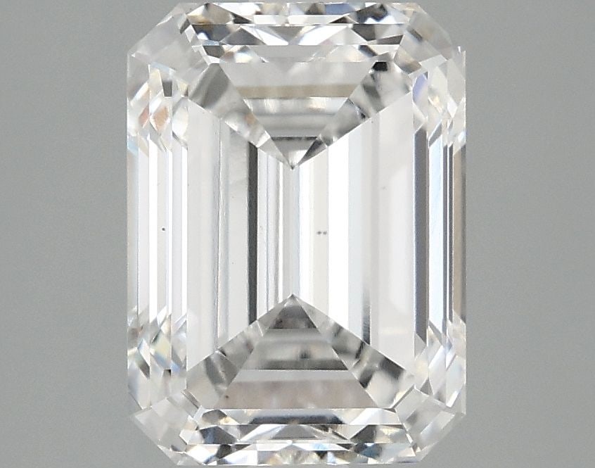 Loose Diamond - EMERALD 3.06ct E VS1: Loose Diamond - EMERALD 3.06ct E VS1 Source: This is a real non-mined Diamond that has been grown in a lab Shape: EMERALD Carats: 3.06 Color: E Clarity: VS1 Certification: IGI Video:
