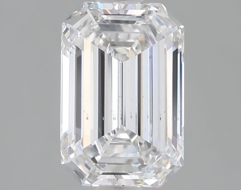 Loose Diamond - EMERALD 1.59ct D VS2: Loose Diamond - EMERALD 1.59ct D VS2 Source: This is a real non-mined Diamond that has been grown in a lab Shape: EMERALD Carats: 1.59 Color: D Clarity: VS2 Certification: IGI Video: