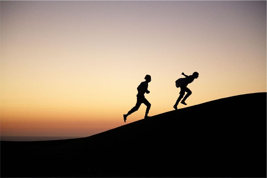 Rowan Daly Untitled Nr 1943 Landscape Photography 18 x 24 Ed of 20: Rowan Daly Untitled Nr 1943 Landscape Photography 18 x 24 Ed of 20 Experience the beauty of nature with this stunning landscape photography piece titled "Untitled (Nr. 1943)" by Rowan Daly. Created in