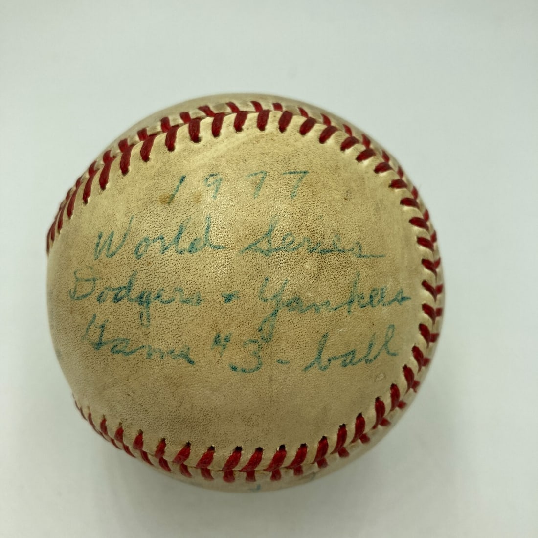 1977 World Series Baseball Signed by Umpire Ed Sudol JSA COA: 1977 World Series Baseball Signed by Umpire Ed Sudol JSA COA This is a rare 1977 World Series signed game-used baseball featuring the iconic matchup between the New York Yankees and the Los Angeles Do