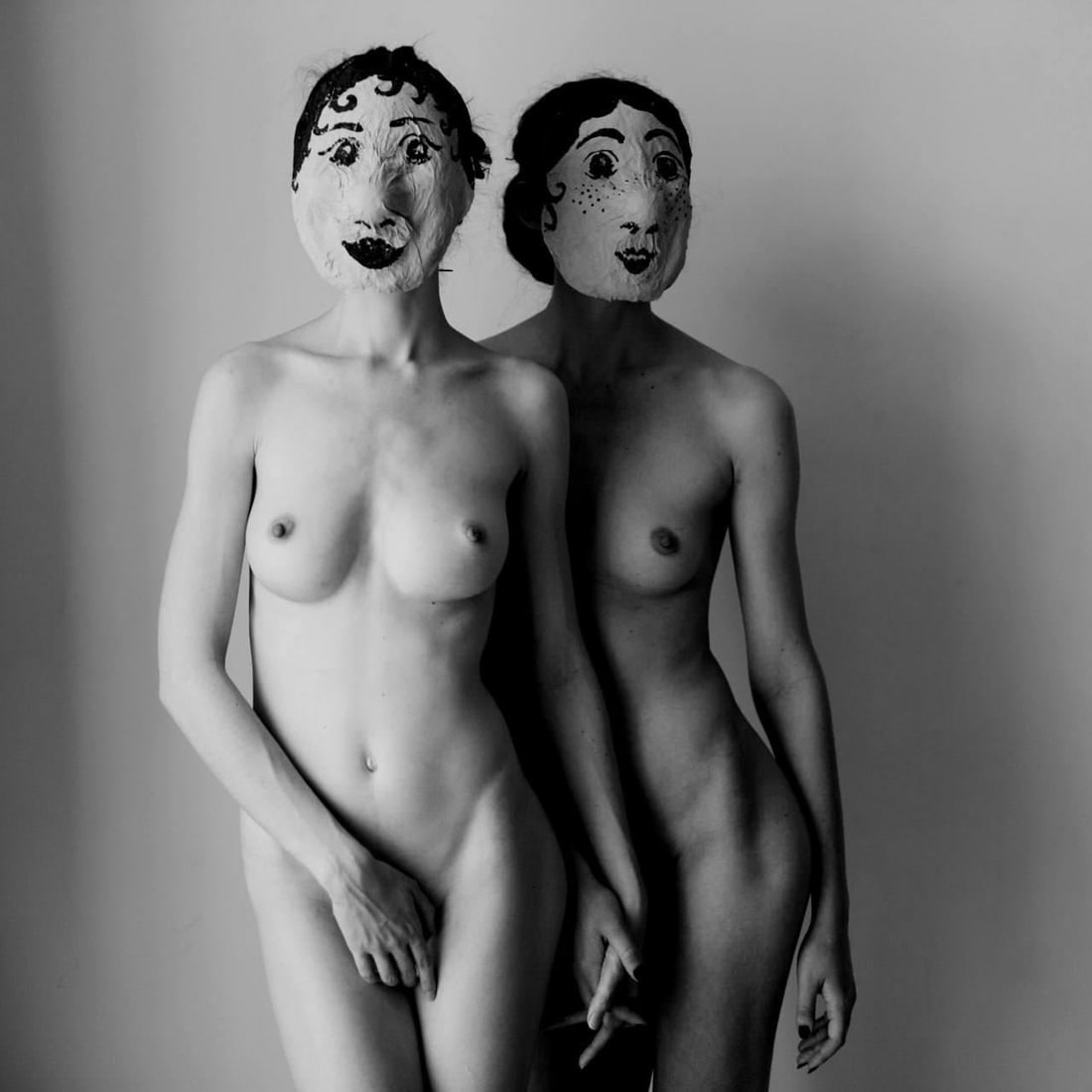 Olha Stepanian Real Nude Photography 31x31 Edition of 7: Olha Stepanian Real Nude Photography 31x31 Edition of 7 Experience the captivating beauty of contemporary art with this "Real" Nude Photography piece by Olha Stepanian. Created in 2019, this artwork m
