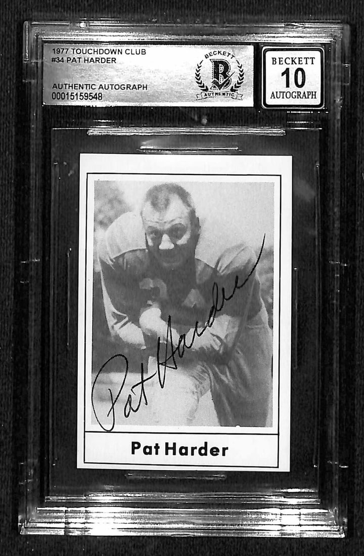 Pat Harder Signed 1977 Touchdown Club #34 Card Grade 10 Beckett: Pat Harder Signed 1977 Touchdown Club #34 Card Grade 10 Beckett This is an autographed 1977 Touchdown Club #34 sports trading card, featuring the signature of Pat Harder, the former Chicago Cardinals