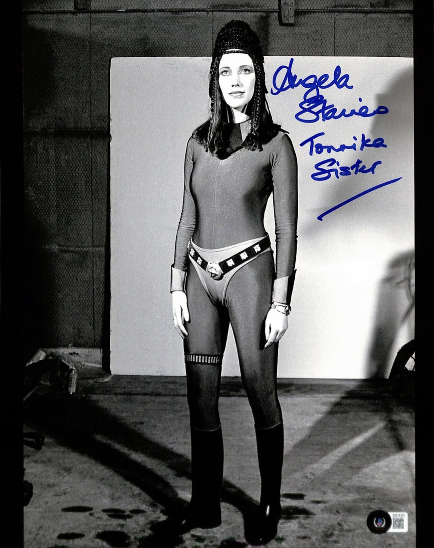 Angela Staines Signed 11x14 Tonnika Twins Star Wars Photo Beckett Authenticated: Angela Staines Signed 11x14 Tonnika Twins Star Wars Photo Beckett Authenticated This is an autographed 11x14 color photograph of Angela Staines, who portrayed one of the "Tonnika Twins" in the iconic