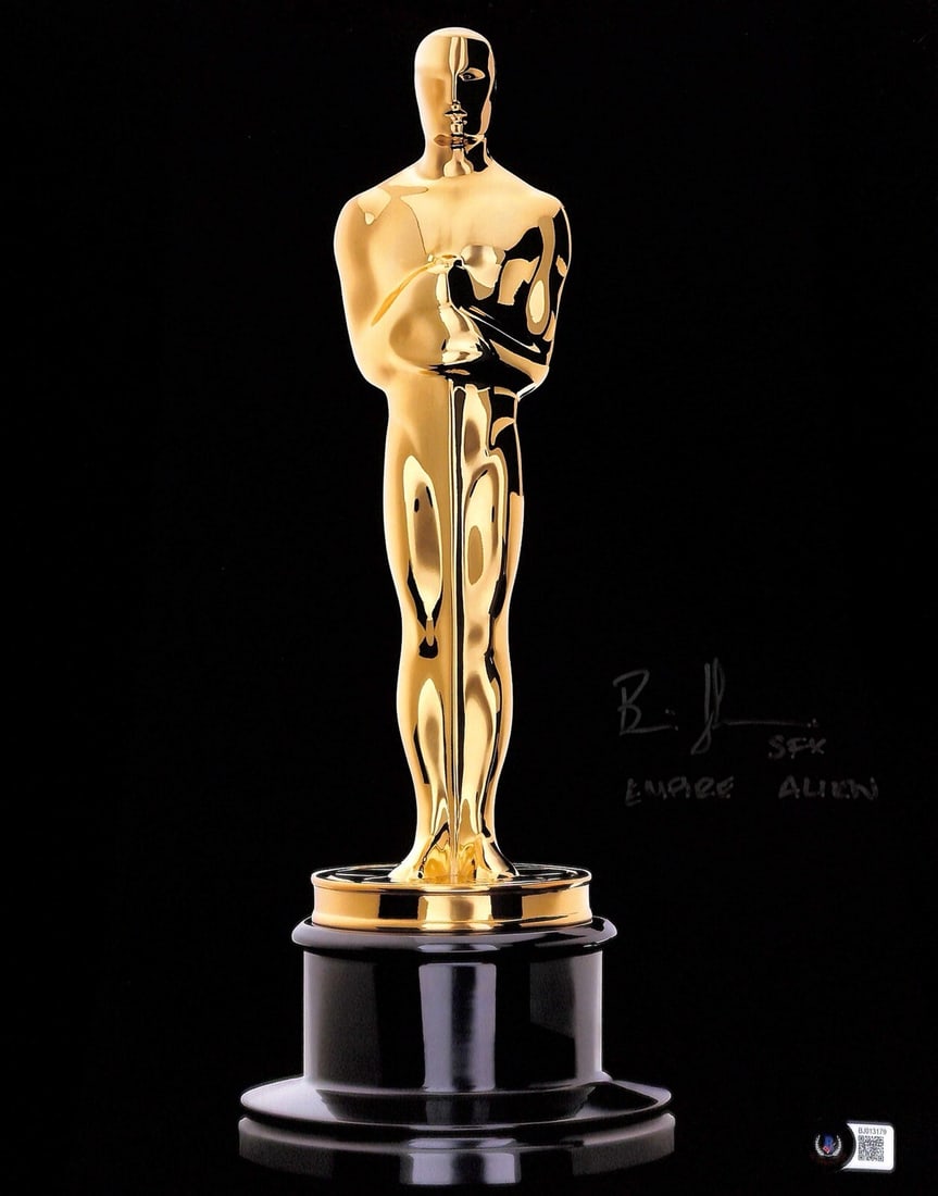 Autographed 11x14 Photo Brian Johnson Oscar SFX Star Wars Alien Beckett Authenticated: Autographed 11x14 Photo Brian Johnson Oscar SFX Star Wars Alien Beckett Authenticated This is an original 11x14 color photograph autographed by Brian Johnson, the acclaimed visual effects artist known