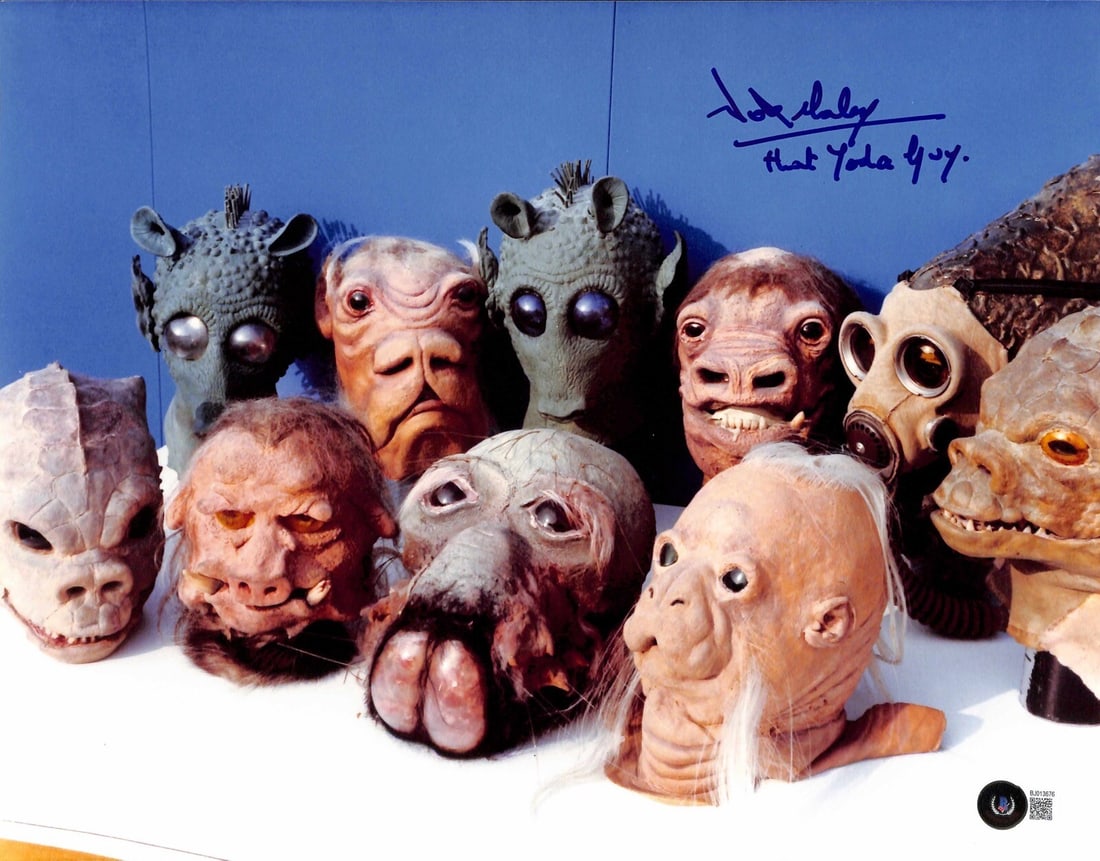 11x14 Photograph Signed by Nick Maley Star Wars Cantina Aliens Beckett Authenticated: 11x14 Photograph Signed by Nick Maley Star Wars Cantina Aliens Beckett Authenticated This is an original 11x14 photograph signed by Nick Maley, a special effects artist for Star Wars and Star Wars: Th