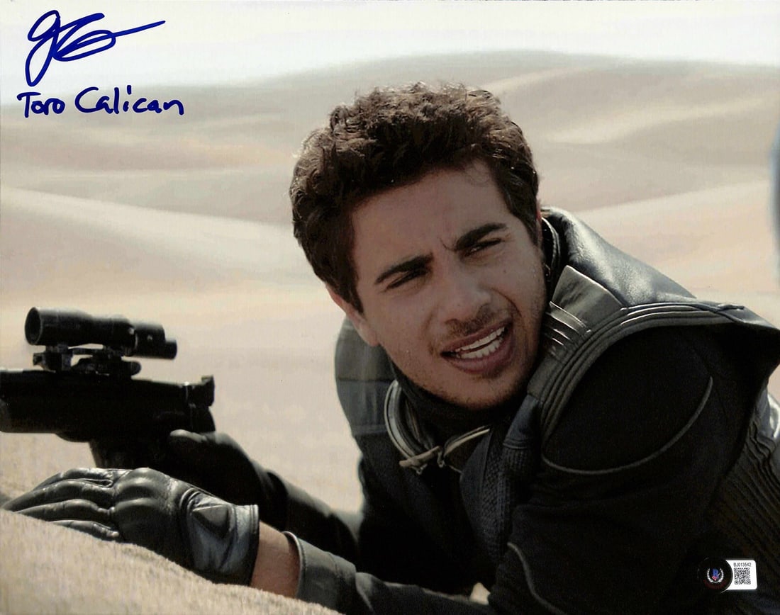 11x14 Star Wars Mandalorian Photo Signed by Jake Cannavale as Toro Calican Beckett Authenticated: 11x14 Star Wars Mandalorian Photo Signed by Jake Cannavale as Toro Calican Beckett Authenticated This is an autographed 11x14 photograph signed by Jake Cannavale, who portrayed Toro Calican in the Sta