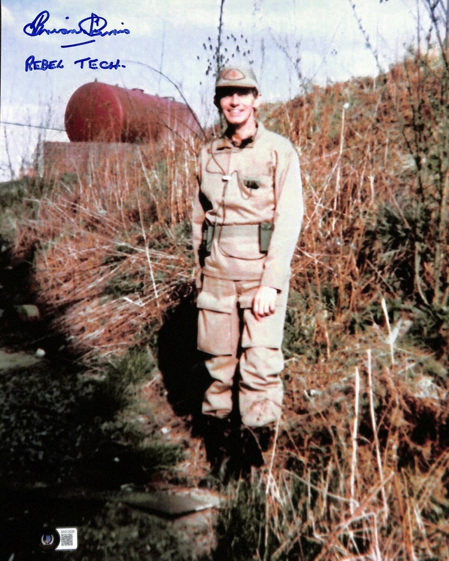 Star Wars ROTJ 11x14 Photo Signed by Brian Harris Rebel Tech Beckett Authenticated: Star Wars ROTJ 11x14 Photo Signed by Brian Harris Rebel Tech Beckett Authenticated This is an original 11x14 photograph signed by actor Brian Harris, who portrayed a rebel tech in the movie Star Wars: