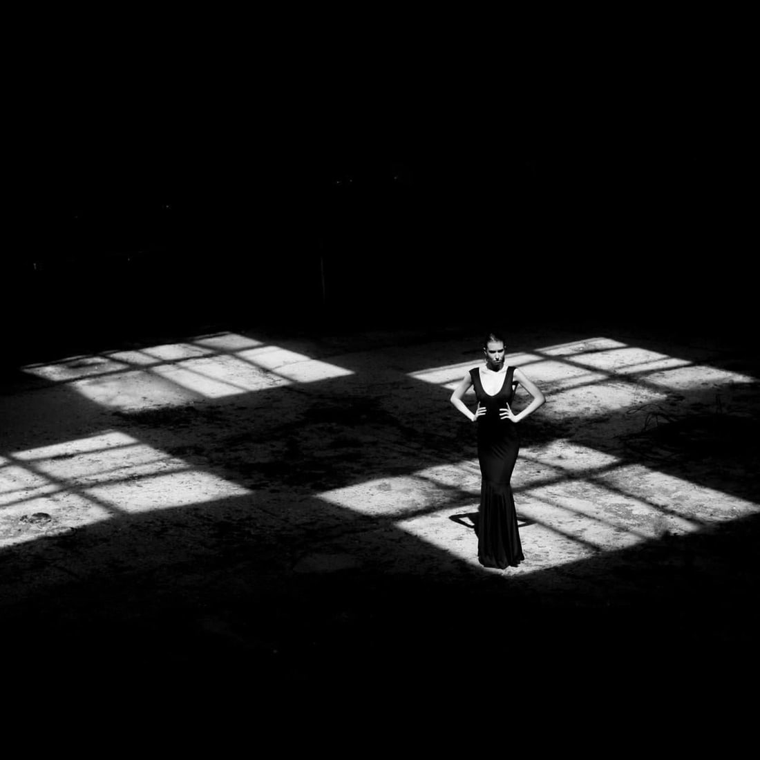 Olha Stepanian Queen 2 Black and White Photography Edition 1 of 15 24x24: Olha Stepanian Queen 2 Black and White Photography Edition 1 of 15 24x24 "Queen 2" is a striking black and white photographic artwork by Olha Stepanian, created in 2019. This piece showcases a surreal