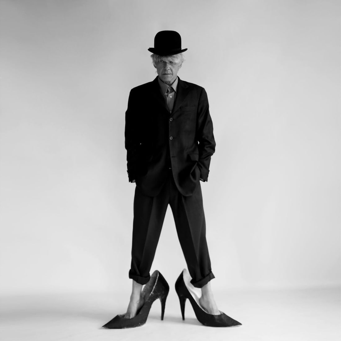 Olha Stepanian Men's World 2 Photography Limited Edition of 15 24x24: Olha Stepanian Men's World 2 Photography Limited Edition of 15 24x24 Discover the captivating "Men's World 2" photography piece by Olha Stepanian. This artwork measures 24" x 24" (60.96 cm x 60.96 cm)