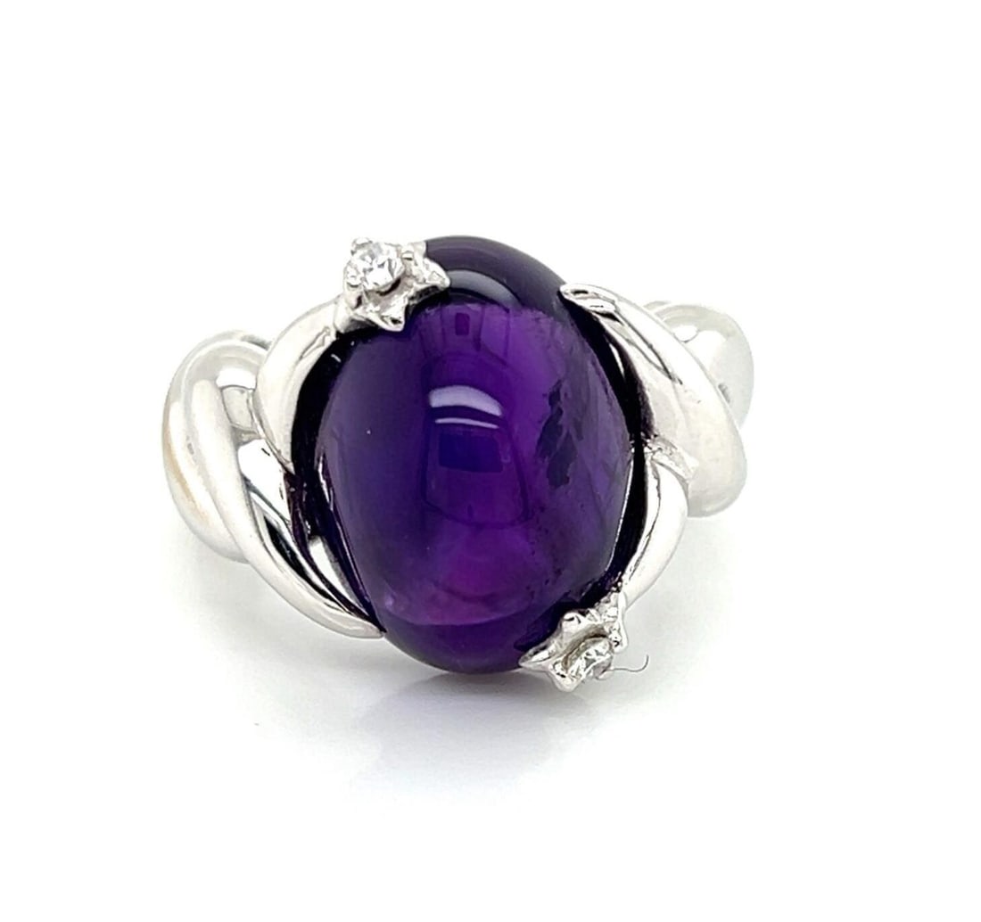 Chanel 18k White Gold Amethyst Cabochon and Diamond Ring Size 6 (1 of 9)
