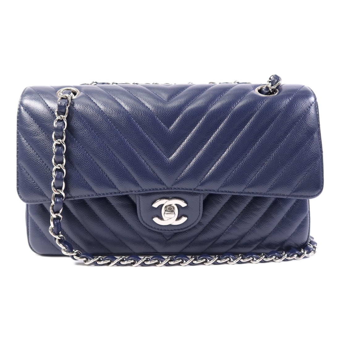 CHANEL Classic Flap Chevron Shoulder Bag A01112 Navy Calfskin: CHANEL Classic Flap Chevron Shoulder Bag A01112 Navy Calfskin This classic CHANEL CC shoulder bag showcases a sophisticated chevron design crafted from premium calfskin leather in a deep navy color. D