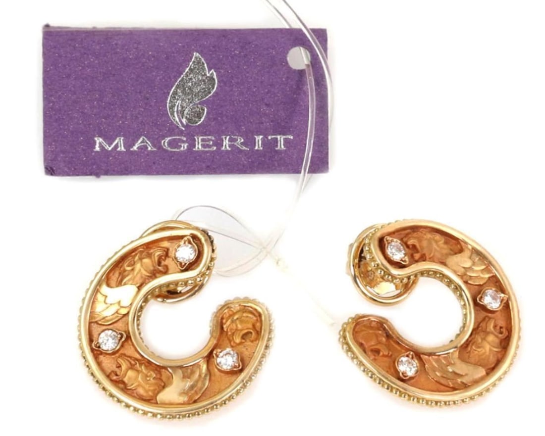 Panther Motif Stud Earrings in 18k Yellow Gold with Diamonds by Magerit: Panther Motif Stud Earrings in 18k Yellow Gold with Diamonds by Magerit These Magerit stud earrings feature a striking panther design crafted in 18k yellow gold with intricate detailing and diamond ac
