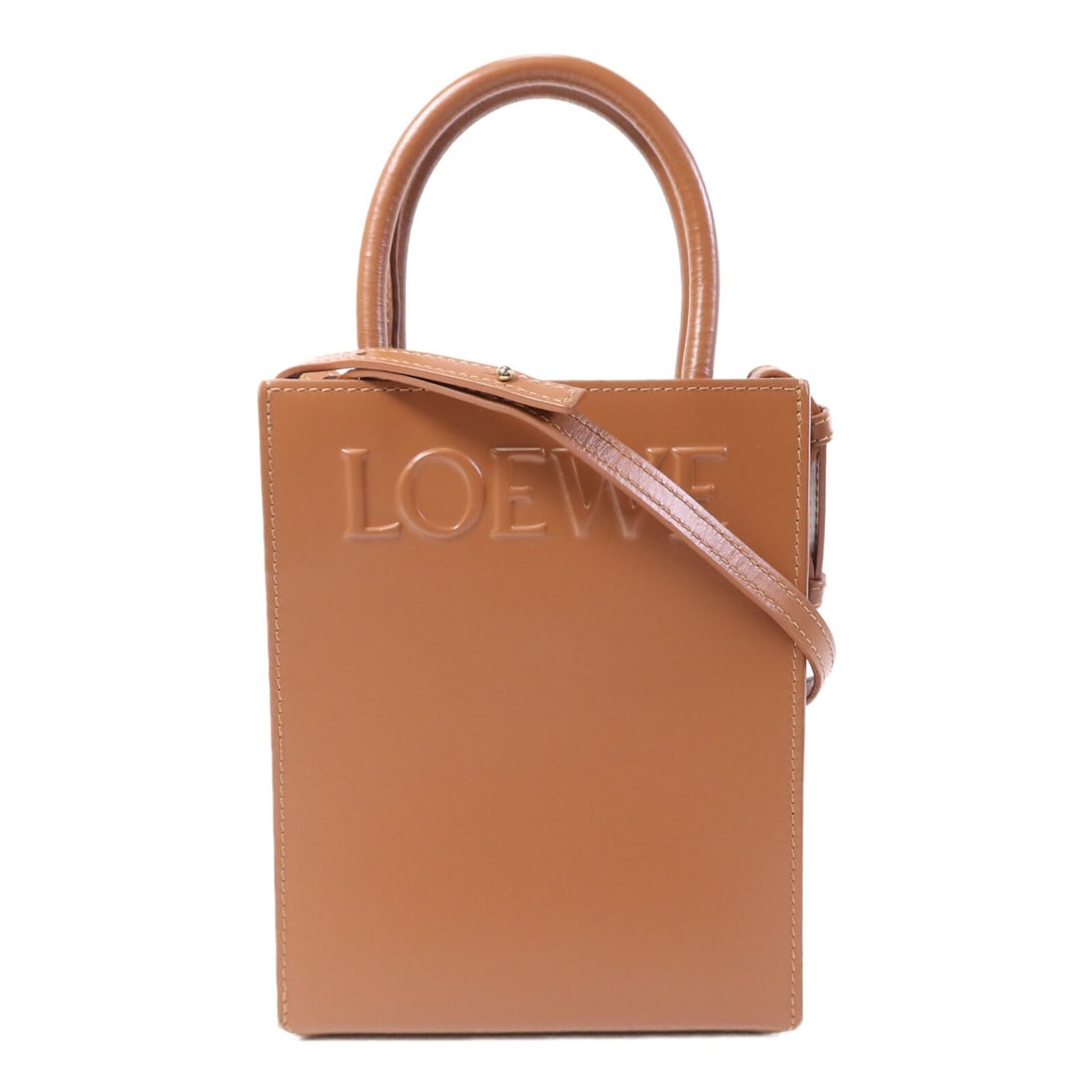 Loewe Brown Calfskin Standard A5 Tote Shoulder Bag with Gold Hardware: Loewe Brown Calfskin Standard A5 Tote Shoulder Bag with Gold Hardware This LOEWE Standard A5 tote bag features a versatile 2-way design, allowing it to be carried as either a tote or a shoulder bag. C