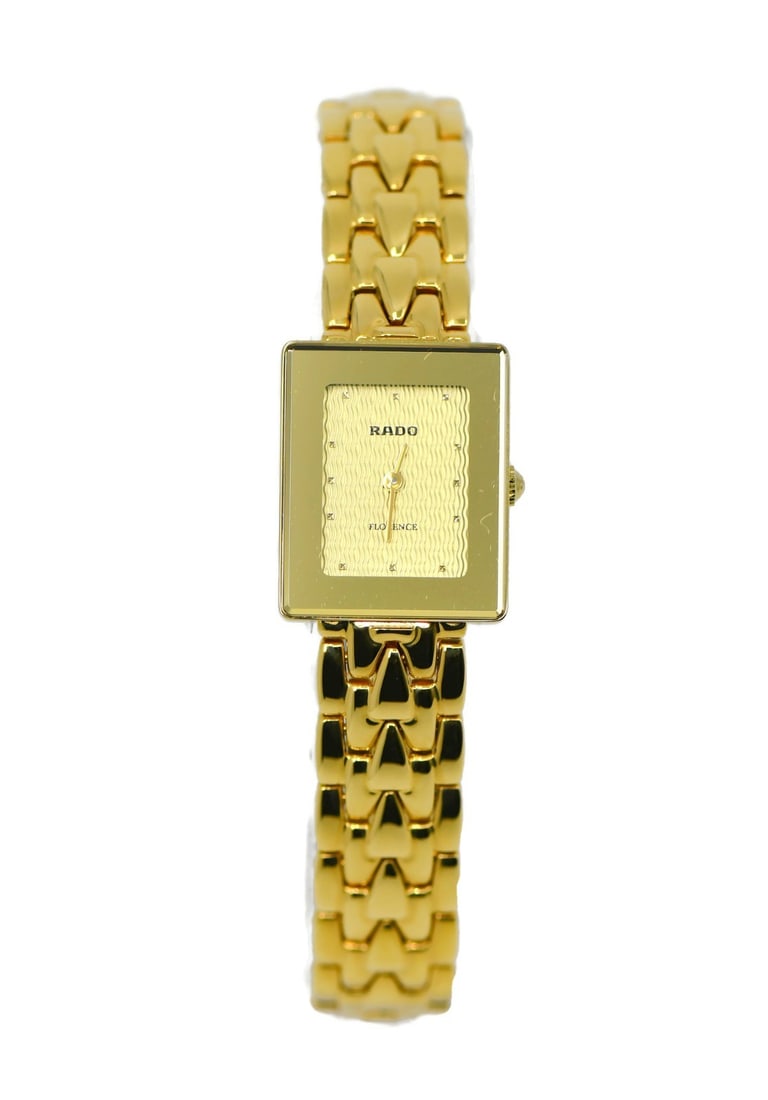 Rado Florence Quartz Stainless Steel Watch R48844253 Authentic with Box: Rado Florence Quartz Stainless Steel Watch R48844253 Authentic with Box This Rado Florence wristwatch combines elegance with functionality, featuring a sleek stainless steel case and band. The watch o