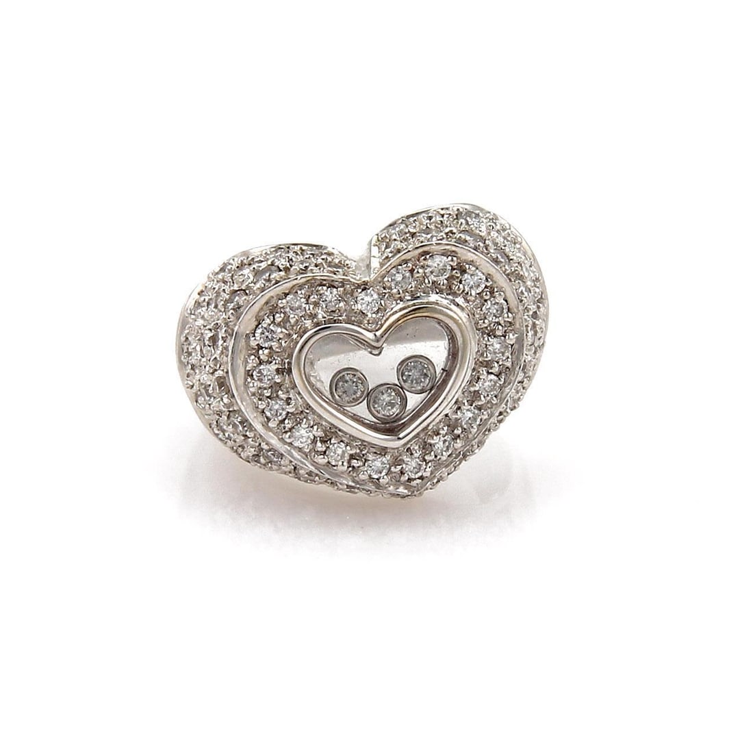 18k White Gold Floating Diamond Heart Ring 2.00ct Size 6.75: 18k White Gold Floating Diamond Heart Ring 2.00ct Size 6.75 This stunning ring features a heart-shaped design crafted from 18k white gold with a polished finish. The centerpiece includes a small heart