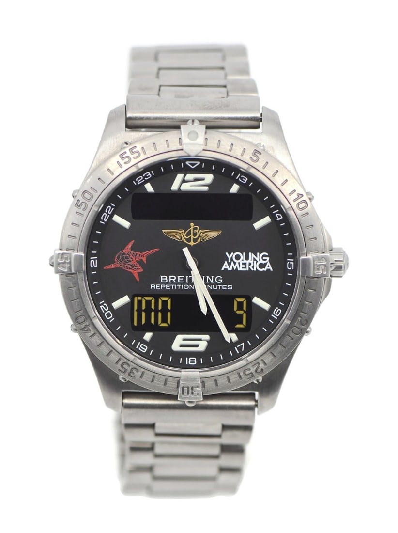 Breitling Aerospace Young America Ref E65362 Titanium Quartz Watch With Box: Breitling Aerospace Young America Ref E65362 Titanium Quartz Watch With Box This Breitling Aerospace Young America wristwatch, model E65362, features a lightweight titanium case and band. Powered by a