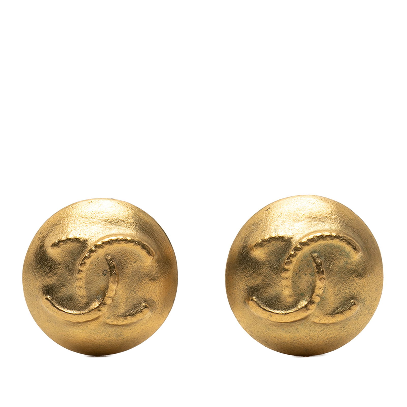 Chanel Round Gold Plated Metal CC Logo Clip Earrings: Chanel Round Gold Plated Metal CC Logo Clip Earrings These Chanel earrings feature a round design crafted from gold-plated metal, adorned with the iconic CC logo and equipped with clip-on closures. Ma
