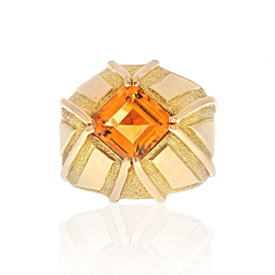 Tiffany & Co. Schlumberger 18K Yellow Gold Citrine Estate Ring: Tiffany & Co. Schlumberger 18K Yellow Gold Citrine Estate Ring Presenting a stunning Tiffany & Co. Schlumberger vintage ring crafted in luxurious 18K yellow gold. This estate piece features an exquisi